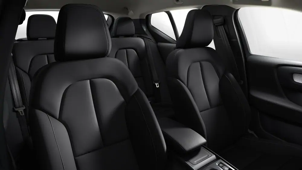 New Volvo Momentum Pro Micro hybrid 8-speed Geartronic™ automatic transmission 5