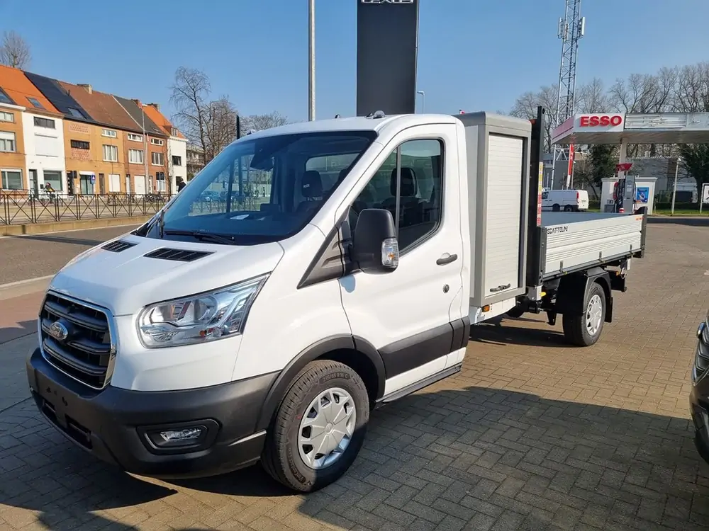 New Ford Transit 2t mca 350L Chassis enkele cabine L3 Trend/zonder laadbak RWD M6 2. AXW - niet-metaalkleur: Frozen White 2