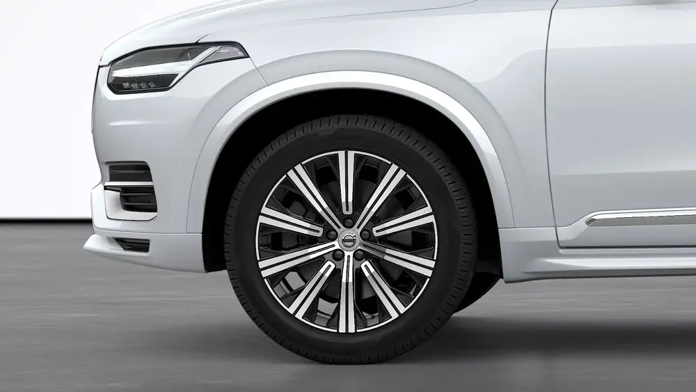 New Volvo Inscription Mild hybrid 8-speed Geartronic™ automatic transmission, AWD 3