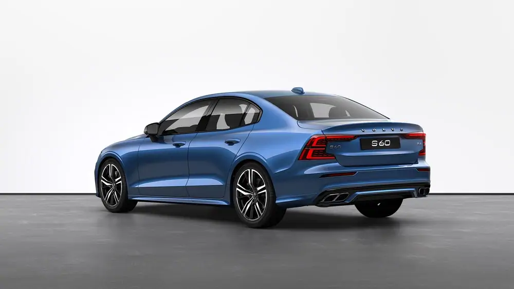 New Volvo S60 R-Design Mild hybrid 8-speed Geartronic™ automatic transmission 2