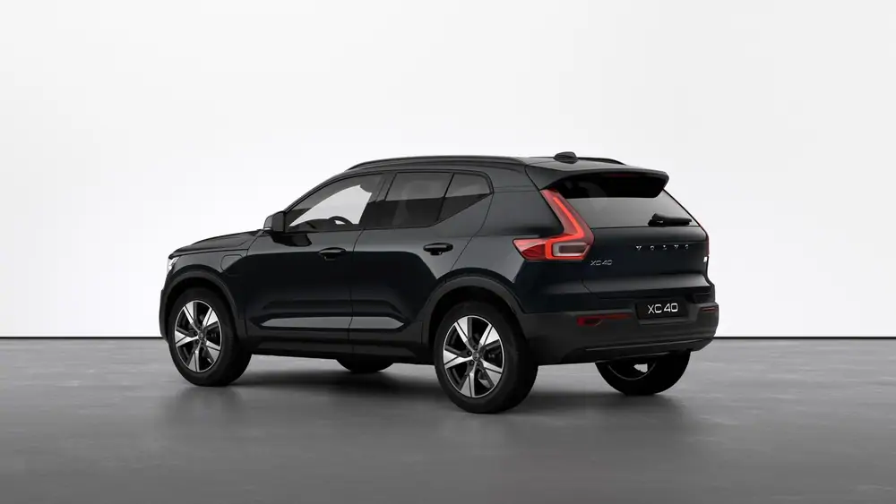 New Volvo R-Design Plug-in Hybrid 7-speed Dual Clutch automatic 2