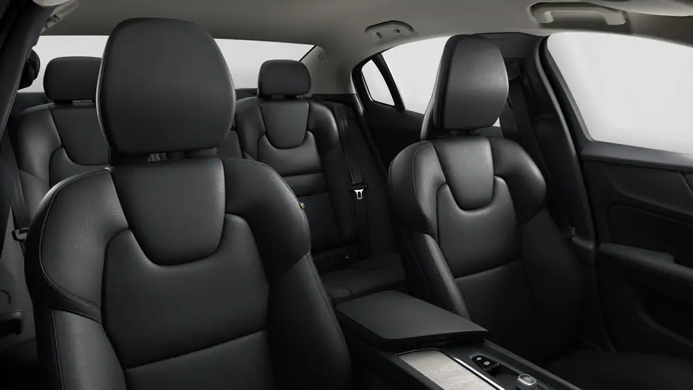 New Volvo S60 Inscription Mild hybrid 8-speed Geartronic™ automatic transmission 5