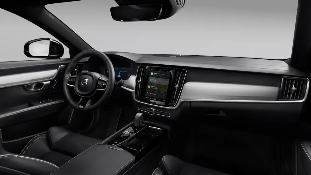 New Volvo R-Design Plug-in Hybrid 8-speed Geartronic™ automatic transmission 4