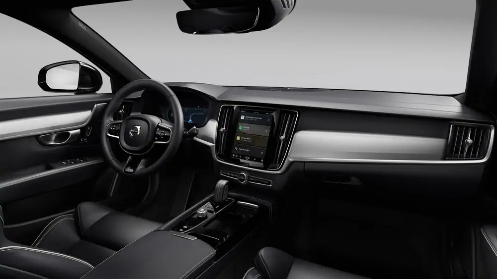 New Volvo R-Design Plug-in Hybrid 8-speed Geartronic™ automatic transmission 4