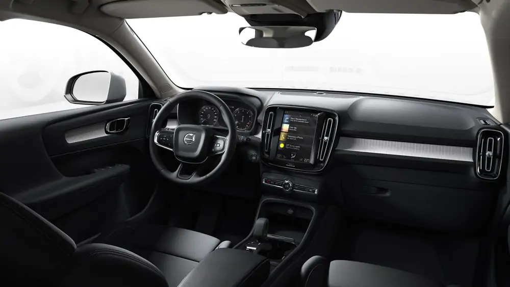 New Volvo Momentum Pro Micro hybrid 8-speed Geartronic™ automatic transmission 4