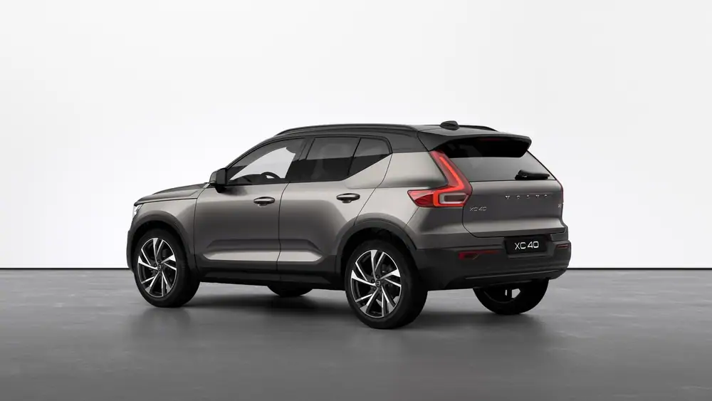 New Volvo R-Design Micro hybrid 8-speed Geartronic™ automatic transmission 2